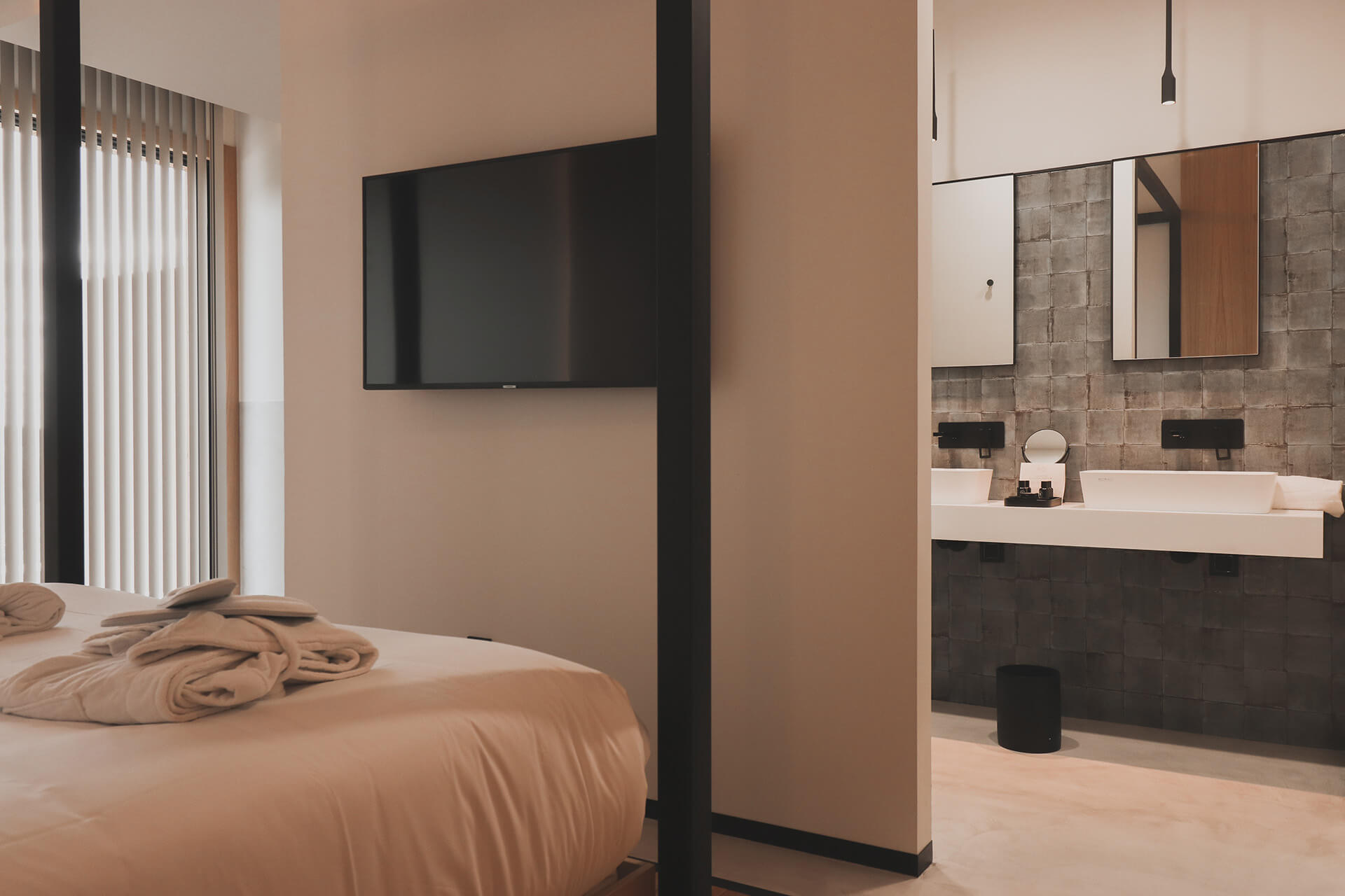  Atmos, Boutique Hotel